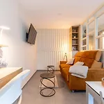 Apartmán At In Clermont, Place De Jaude *