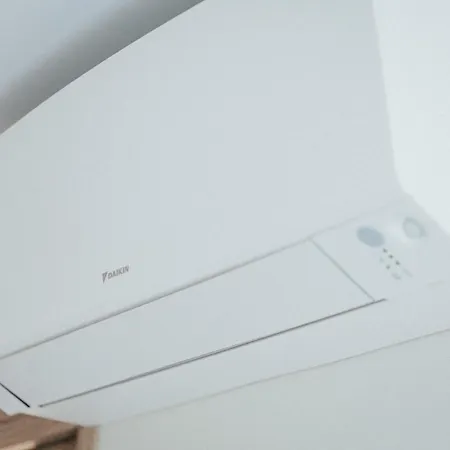 At In Clermont, Place De Jaude Daire Clermont-Ferrand