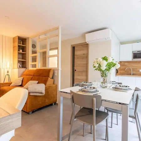 Apartamento At In Clermont, Place De Jaude