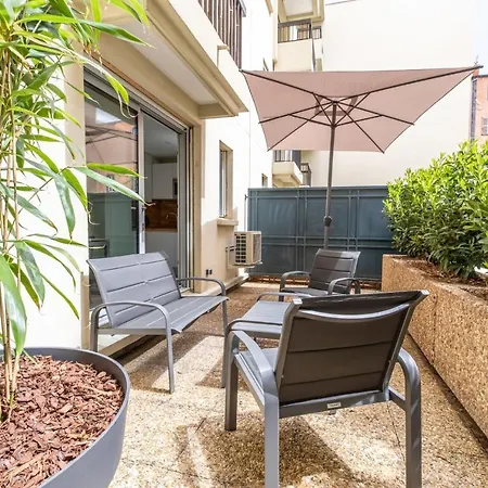 Appartement At In Clermont, Place De Jaude Clermont-Ferrand