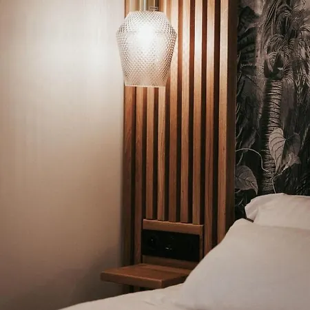 Apartment At In Clermont, Place De Jaude *