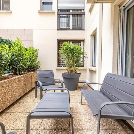 Apartamento At In Clermont, Place De Jaude