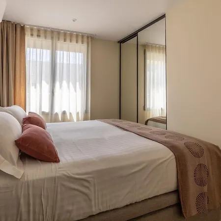 At In Clermont, Place De Jaude Appartement