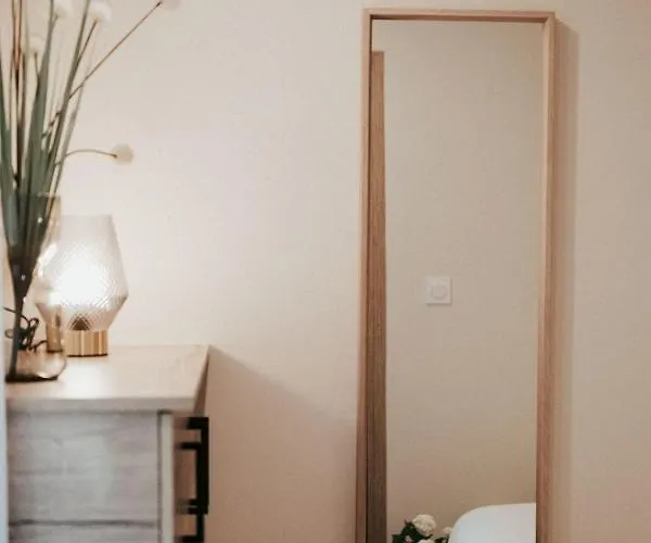 At In Clermont, Place De Jaude