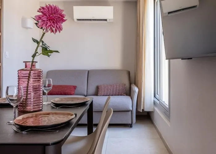 Apartamento At In Clermont, Place De Jaude